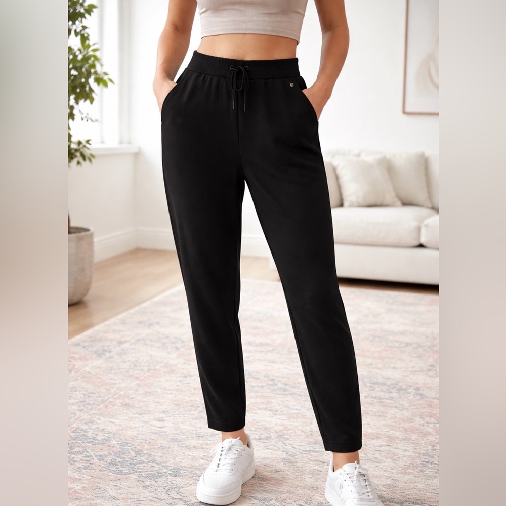 Calia by Carrie Underwood Baggy Black Jogger Sweatpants sz medium raw hems